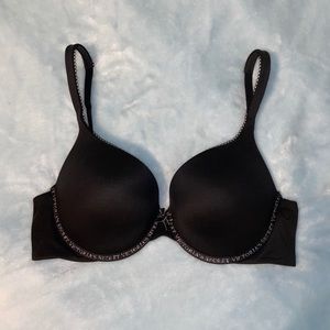 Victoria’s Secret Push up bra 34D